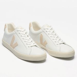 New Veja Esplar Sneakers Size 8